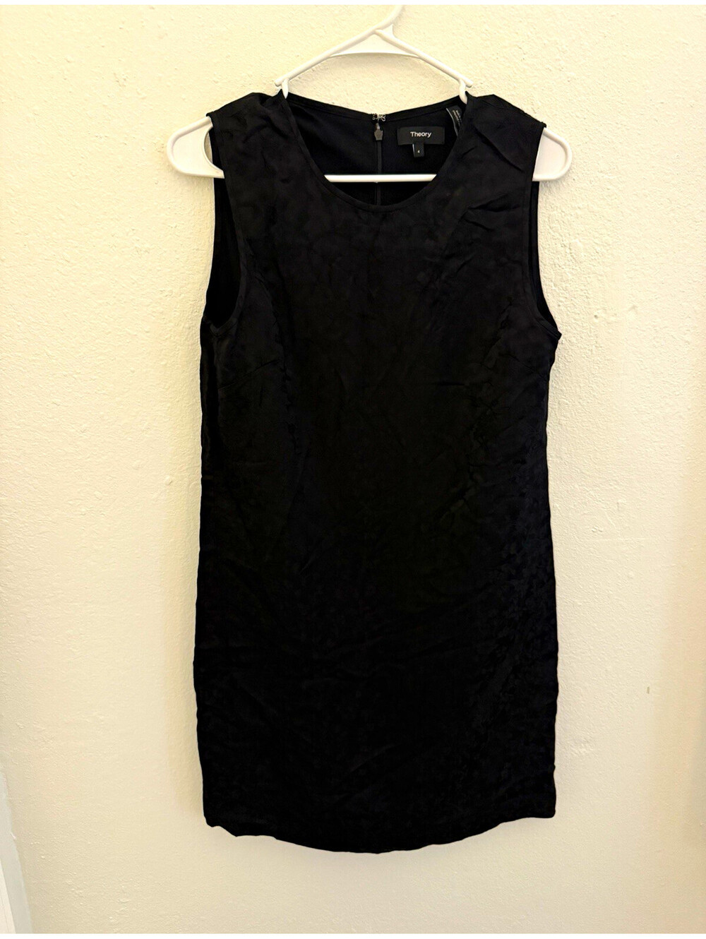 Theory Black Textured Sleeveless Shift Mini Dress Size 4 Made in USA